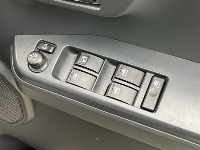 ウェイク Ｘ　ＳＡ　ＥＴＣ　両側スライド・片側電動　ナビ　ＴＶ　衝突被害軽減システム　オートライト　ＬＥＤヘッドランプ　スマートキー　アイドリングストップ　電動格納ミラー　ベンチシート　ＣＶＴ　盗難防止システム　ＡＢＳ（11枚目）