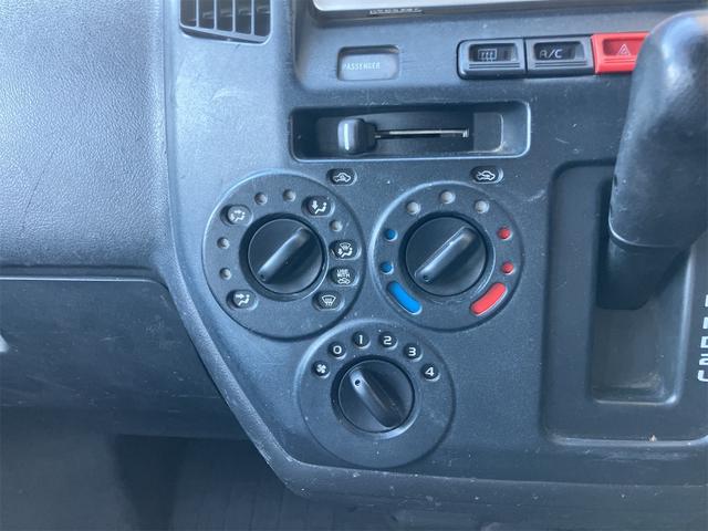 タウンエースバン ETC バックカメラ ナビ TV 両側スライドドア スマートキー AT CD DVD再生 ミュージックプレイヤー接続可 エアコン パワーステアリング パワーウィンドウ 運転席エアバッグ(7枚目)