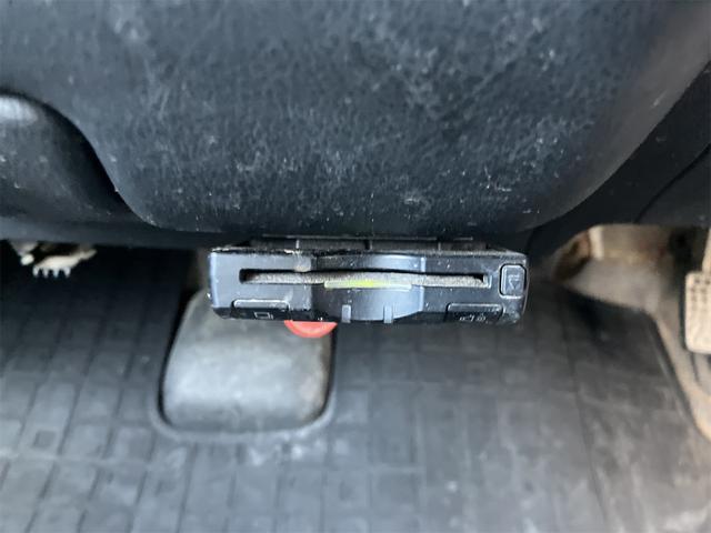 タウンエースバン ETC バックカメラ ナビ TV 両側スライドドア スマートキー AT CD DVD再生 ミュージックプレイヤー接続可 エアコン パワーステアリング パワーウィンドウ 運転席エアバッグ(9枚目)