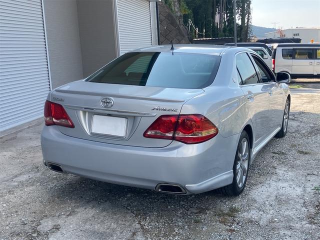 クラウン アスリート　ＥＴＣ　オートクルーズコントロール　バックカメラ　ナビ　ＴＶ　アルミホイール　オートライト　ＨＩＤ　ＡＴ　スマートキー　電動格納ミラー　盗難防止システム　ＣＤ　ＤＶＤ再生　ＭＤ（22枚目）