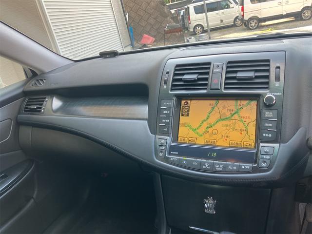 クラウン アスリート　ＥＴＣ　オートクルーズコントロール　バックカメラ　ナビ　ＴＶ　アルミホイール　オートライト　ＨＩＤ　ＡＴ　スマートキー　電動格納ミラー　盗難防止システム　ＣＤ　ＤＶＤ再生　ＭＤ（34枚目）