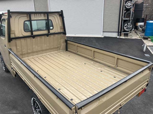 タウンエーストラック 　ＡＴ　ＥＴＣ　ナビ　ＴＶ　アルミホイール　エアコン　運転席エアバッグ　助手席エアバッグ　ＣＤ　ＤＶＤ再生　ＵＳＢ　Ｂｌｕｅｔｏｏｔｈ（14枚目）