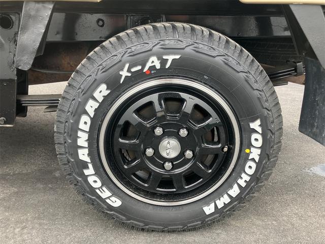 タウンエーストラック 　ＡＴ　ＥＴＣ　ナビ　ＴＶ　アルミホイール　エアコン　運転席エアバッグ　助手席エアバッグ　ＣＤ　ＤＶＤ再生　ＵＳＢ　Ｂｌｕｅｔｏｏｔｈ（17枚目）