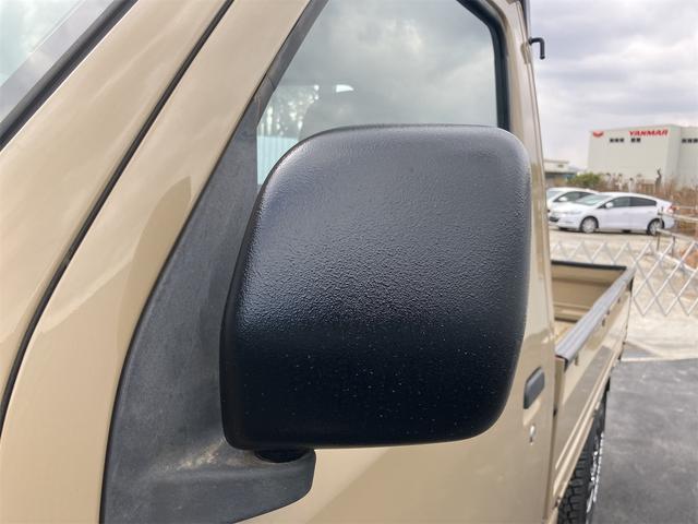 タウンエーストラック 　ＡＴ　ＥＴＣ　ナビ　ＴＶ　アルミホイール　エアコン　運転席エアバッグ　助手席エアバッグ　ＣＤ　ＤＶＤ再生　ＵＳＢ　Ｂｌｕｅｔｏｏｔｈ（20枚目）