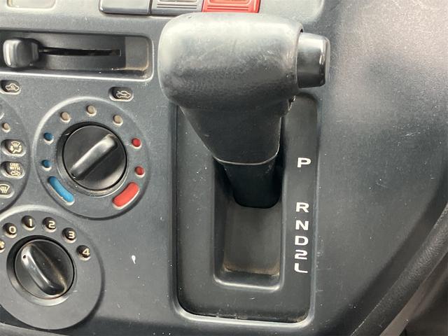 タウンエーストラック 　ＡＴ　ＥＴＣ　ナビ　ＴＶ　アルミホイール　エアコン　運転席エアバッグ　助手席エアバッグ　ＣＤ　ＤＶＤ再生　ＵＳＢ　Ｂｌｕｅｔｏｏｔｈ（32枚目）