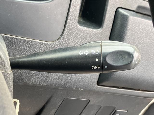 タウンエーストラック 　ＡＴ　ＥＴＣ　ナビ　ＴＶ　アルミホイール　エアコン　運転席エアバッグ　助手席エアバッグ　ＣＤ　ＤＶＤ再生　ＵＳＢ　Ｂｌｕｅｔｏｏｔｈ（37枚目）