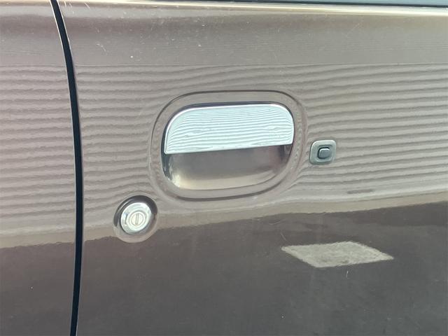 ピクシススペース カスタム　Ｇ　ナビ　ＴＶ　ＨＩＤ　スマートキー　アイドリングストップ　電動格納ミラー　ＣＶＴ　盗難防止システム　ＡＢＳ　ＣＤ　ＤＶＤ再生　ミュージックプレイヤー接続可　Ｂｌｕｅｔｏｏｔｈ　アルミホイール（26枚目）