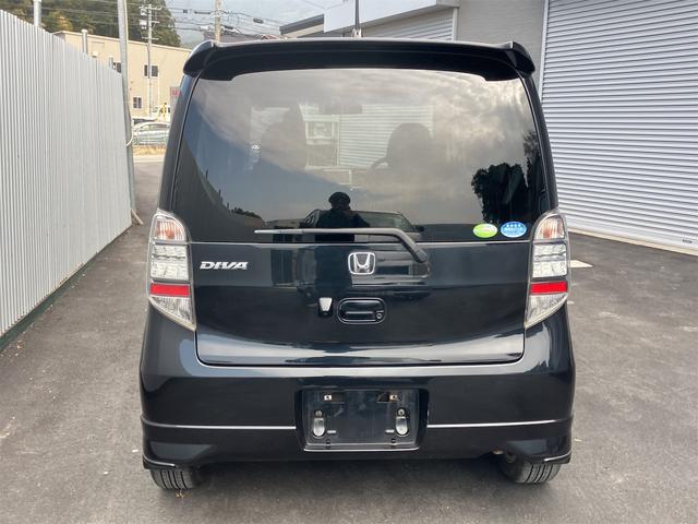 ライフ ディーバスマートスタイル　ドライブレコーダー　バックカメラ　ナビ　ＴＶ　ＨＩＤ　スマートキー　電動格納ミラー　ベンチシート　ＡＴ　盗難防止システム　ＡＢＳ　ＣＤ　ＵＳＢ　ミュージックプレイヤー接続可　アルミホイール（18枚目）