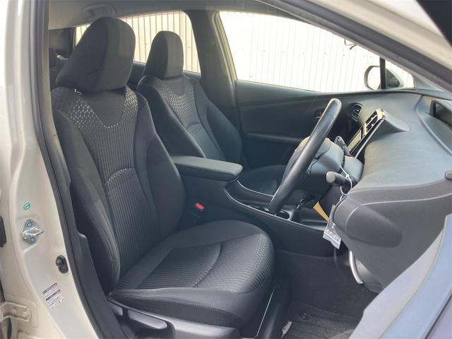 プリウス Ｓ　ドライブレコーダー　レーンアシスト　オートクルーズコントロール　衝突被害軽減システム　バックカメラ　ナビ　ＴＶ　アルミホイール　オートマチックハイビーム　オートライト　ＬＥＤヘッドランプ　ＣＶＴ（32枚目）