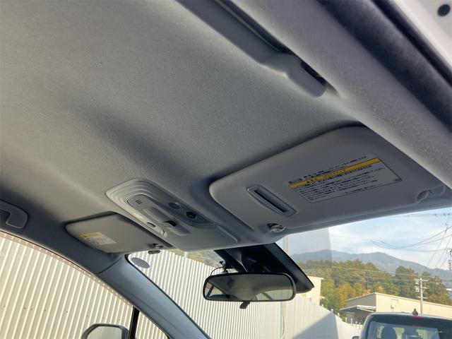 プリウス Ｓ　ドライブレコーダー　レーンアシスト　オートクルーズコントロール　衝突被害軽減システム　バックカメラ　ナビ　ＴＶ　アルミホイール　オートマチックハイビーム　オートライト　ＬＥＤヘッドランプ　ＣＶＴ（51枚目）