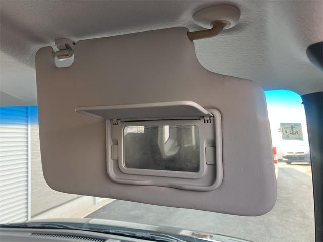 Ｎ－ＢＯＸカスタム Ｇ・Ｌパッケージ　両側スライド・片側電動　オートライト　ＨＩＤ　スマートキー　アイドリングストップ　電動格納ミラー　ベンチシート　ＣＶＴ　盗難防止システム　ＡＢＳ　ＥＳＣ　ＣＤ　ＵＳＢ　ミュージックプレイヤー接続可（46枚目）