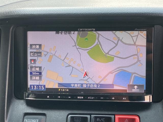 �i�r�t�������s��h���C�u���y�����ЂƎ��I���߂Ă̓��ł��������ƂȂ��G�X�R�[�g���Ă���܂��B