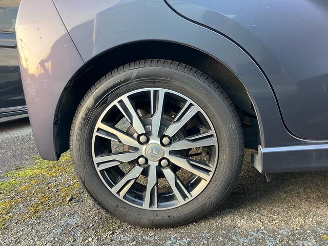 ムーヴ カスタム　Ｘ　ハイパーＳＡＩＩ　９インチナビ　フルセグテレビ　バックカメラ　ＥＴＣ　スマートキー　プッシュスタート　アイドリングストップ　衝突被害軽減システム（13枚目）