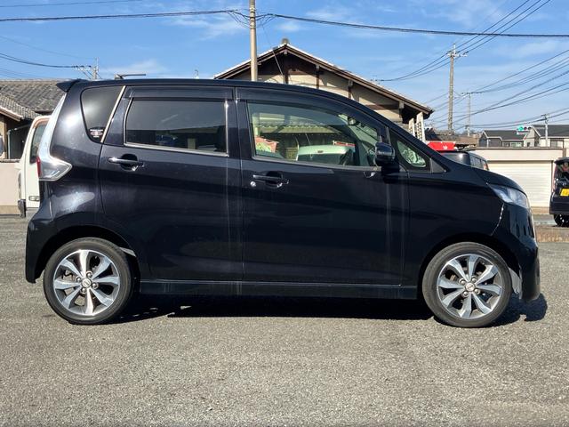 デイズ ハイウェイスター　Ｇ　ナビ　テレビ　ＥＴＣ　前後ドライブレコーダー　アラウンドビューモニター　スマートキー　プッシュスタート　アイドリングストップ　Ｂｌｕｅｔｏｏｔｈ接続（9枚目）