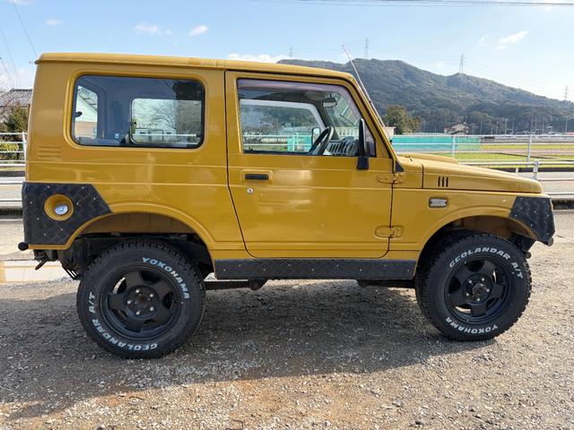 ジムニー 　リフトアップ　バンパー　マフラー　５速（4枚目）