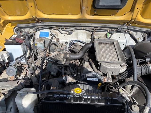 ジムニー 　リフトアップ　バンパー　マフラー　５速（16枚目）