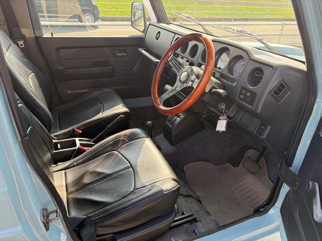 ジムニー ワイルドウインド リフトアップ 前後バンパー シートカバー モモステ(9枚目)