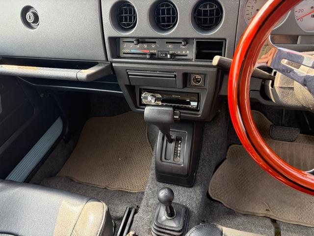 ジムニー ワイルドウインド リフトアップ 前後バンパー シートカバー モモステ(13枚目)