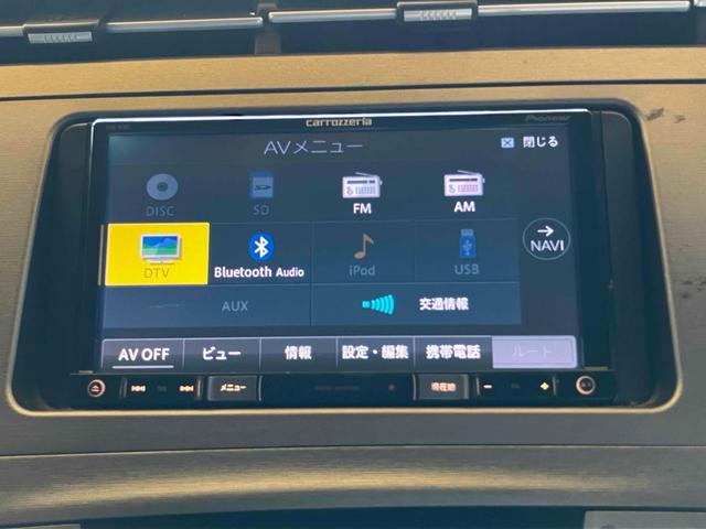 プリウス Ｓ　ＥＴＣ　バックカメラ　ナビ　ＴＶ　ローダウン　アルミホイール　オートライト　ＨＩＤ　ＣＶＴ　スマートキー　電動格納ミラー　盗難防止システム　ＣＤ　ＵＳＢ　ミュージックプレイヤー接続可（5枚目）