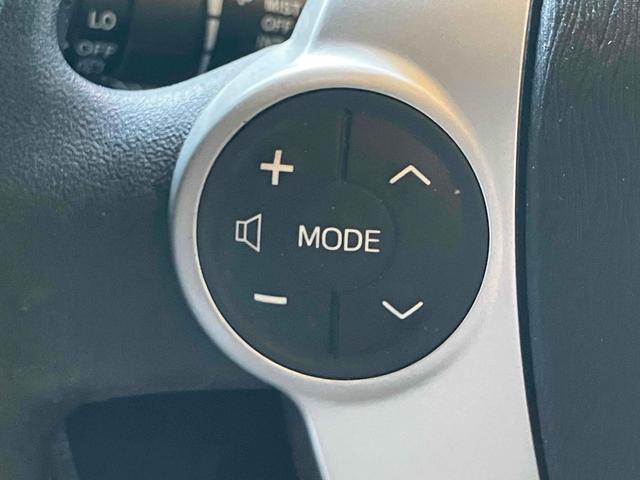 プリウス Ｓ　ＥＴＣ　バックカメラ　ナビ　ＴＶ　ローダウン　アルミホイール　オートライト　ＨＩＤ　ＣＶＴ　スマートキー　電動格納ミラー　盗難防止システム　ＣＤ　ＵＳＢ　ミュージックプレイヤー接続可（40枚目）