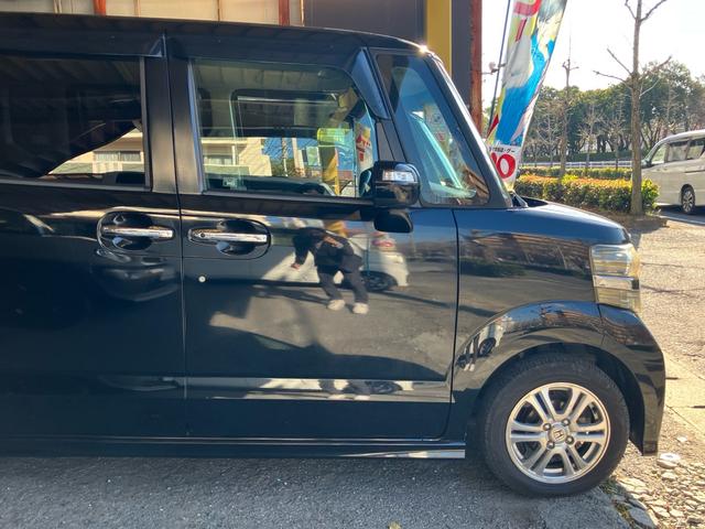 N-BOXカスタム G・Lパッケージ 車検満了日R9年5月 メモリーナビ フルセグTV DVD再生 CD Bluetoothオーディオ 両側スライドドア 左側電動スライドドア HID キーレスエントリー スマートキー アイドリングストップ(9枚目)