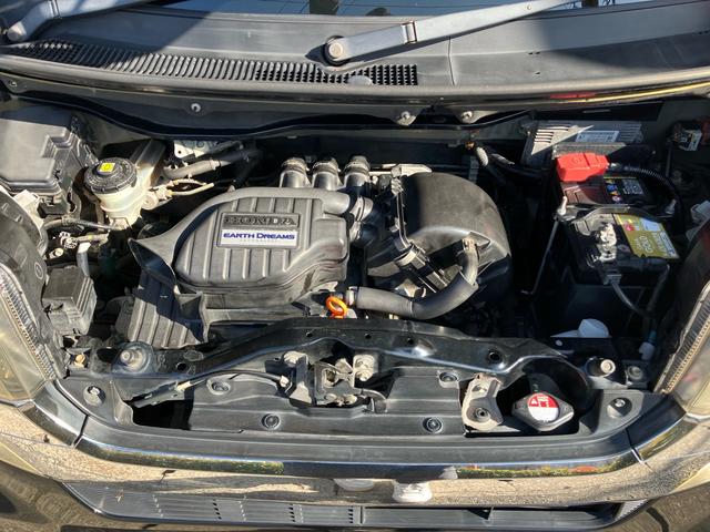 N-BOXカスタム G・Lパッケージ 車検満了日R9年5月 メモリーナビ フルセグTV DVD再生 CD Bluetoothオーディオ 両側スライドドア 左側電動スライドドア HID キーレスエントリー スマートキー アイドリングストップ(38枚目)