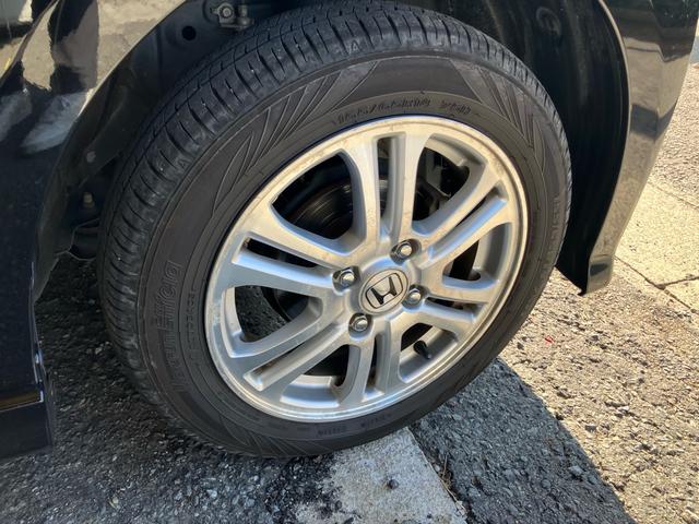 N-BOXカスタム G・Lパッケージ 車検満了日R9年5月 メモリーナビ フルセグTV DVD再生 CD Bluetoothオーディオ 両側スライドドア 左側電動スライドドア HID キーレスエントリー スマートキー アイドリングストップ(41枚目)