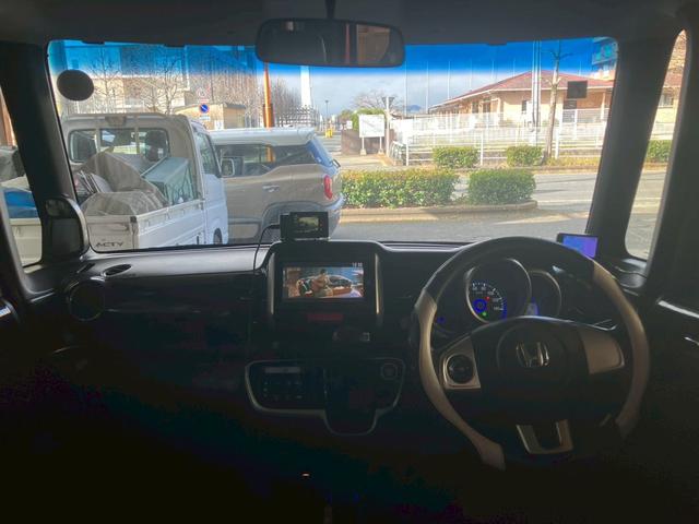 N-BOXカスタム G・Lパッケージ 後期モデル メモリーナビ TV ETC バックカメラ Bluetoothオーディオ 左側電動スライドドア キーレスエントリー スマートキー アイドリングストップ(8枚目)