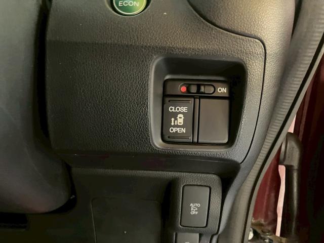 N-BOXカスタム G・Lパッケージ 後期モデル メモリーナビ TV ETC バックカメラ Bluetoothオーディオ 左側電動スライドドア キーレスエントリー スマートキー アイドリングストップ(18枚目)