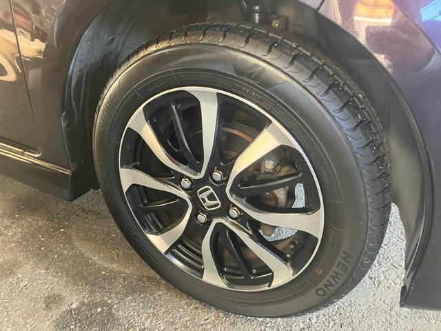 N-BOXカスタム G・Lホンダセンシング 後席モニター ドライブレコーダー ETC メモリーナビ バックカメラ DVD CD Bluetoothオーディオ 左側パワースライドドア レザーシートカバー オートライト オートマティックハイビーム(40枚目)