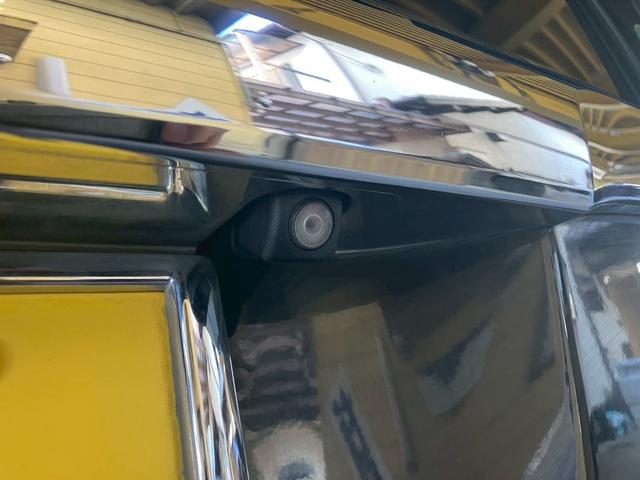 �o�b�N�J�����t���Ă��܂���