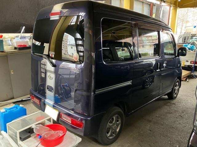 ハイゼットカーゴ クルーズリミテッド ETC メモリーナビ フルセグTV 両側スライドドア キーレスエントリー 電動格納ミラー アルミホイール パワーウィンドウ(4枚目)