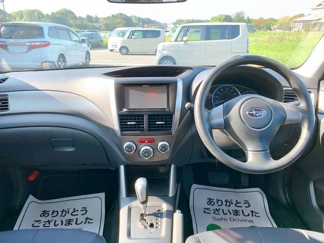 運転者にとっては日々使用することとなる運転席です。運転席が快適だと運転に集中することができますね。