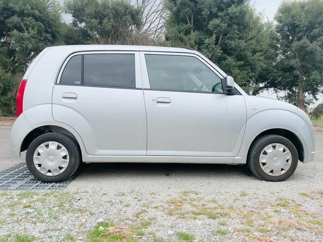 NISSAN PINO S