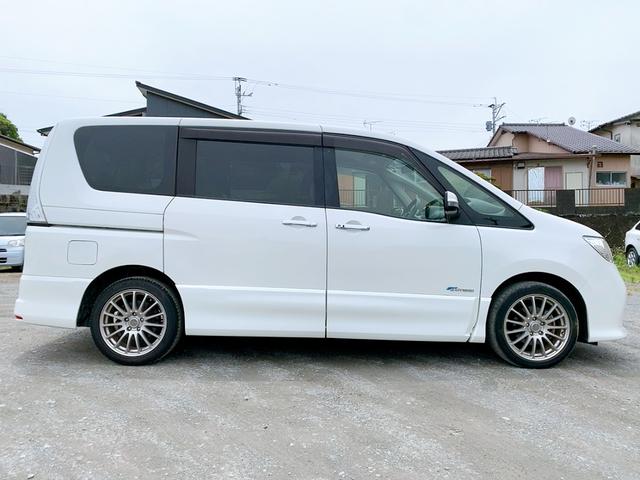 セレナ ハイウェイスター　Ｓ－ハイブリッド　保証１２ヵ月・走行無制限　バックカメラ　ＴＶ　オートクルーズコントロール　両側スライド・片側電動　オートライト　スマートキー　アイドリングストップ　電動格納ミラー　後席モニター　３列シート（23枚目）