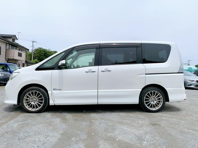セレナ ハイウェイスター　Ｓ－ハイブリッド　保証１２ヵ月・走行無制限　バックカメラ　ＴＶ　オートクルーズコントロール　両側スライド・片側電動　オートライト　スマートキー　アイドリングストップ　電動格納ミラー　後席モニター　３列シート（24枚目）
