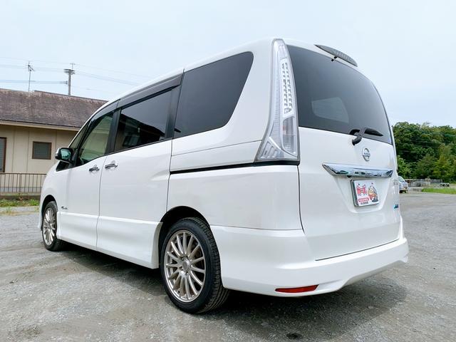 セレナ ハイウェイスター　Ｓ－ハイブリッド　保証１２ヵ月・走行無制限　バックカメラ　ＴＶ　オートクルーズコントロール　両側スライド・片側電動　オートライト　スマートキー　アイドリングストップ　電動格納ミラー　後席モニター　３列シート（25枚目）
