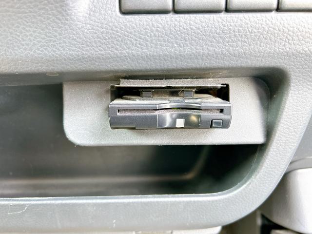 モコ Ｓ　保証１２ヵ月・走行無制限　ＥＴＣ　キーレスエントリー　電動格納ミラー　ベンチシート　ＣＶＴ　盗難防止システム　ＡＢＳ　ＣＤ　ＭＤ　衝突安全ボディ　エアコン　パワーステアリング　パワーウィンドウ（8枚目）