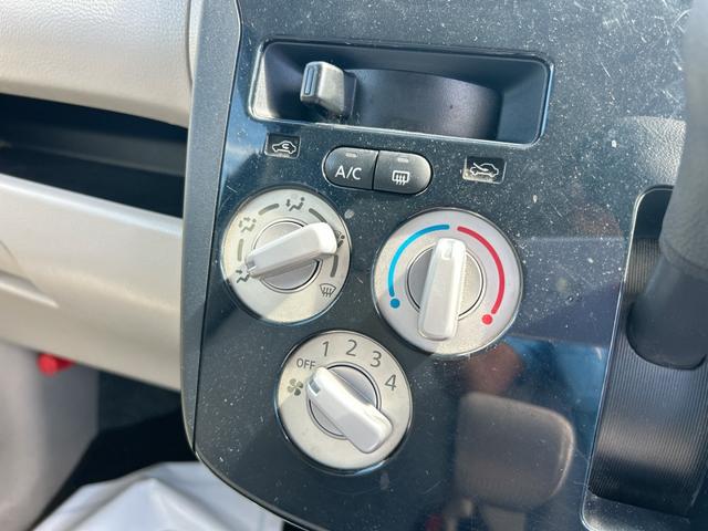 デイズ Ｊ　保証１２ヵ月・走行無制限　キーレスエントリー　ベンチシート　ＣＶＴ　ＡＢＳ　ＣＤ　衝突安全ボディ　エアコン　パワーステアリング　パワーウィンドウ（5枚目）