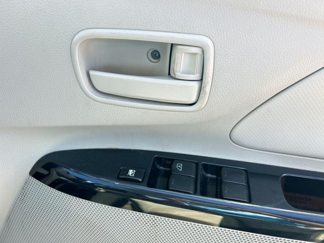 デイズ Ｊ　保証１２ヵ月・走行無制限　キーレスエントリー　ベンチシート　ＣＶＴ　ＡＢＳ　ＣＤ　衝突安全ボディ　エアコン　パワーステアリング　パワーウィンドウ（11枚目）