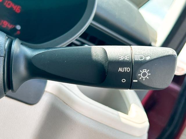 ムーヴ Ｘ　オートライト　スマートキー　アイドリングストップ　電動格納ミラー　ベンチシート　ＣＶＴ　盗難防止システム　ＡＢＳ　ＥＳＣ　ＣＤ　ＵＳＢ　アルミホイール　衝突安全ボディ　エアコン　パワーステアリング（33枚目）
