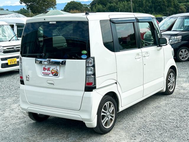 Ｎ－ＢＯＸ Ｇ・Ｌパッケージ　ＥＴＣ　両側スライド・片側電動　スマートキー　アイドリングストップ　電動格納ミラー　ベンチシート　ＣＶＴ　盗難防止システム　ＡＢＳ　ＥＳＣ　ＣＤ　ＵＳＢ　ミュージックプレイヤー接続可　アルミホイール（15枚目）