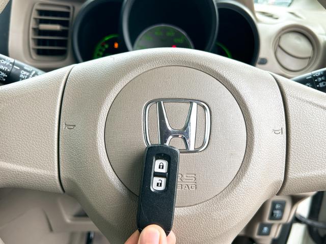 Ｎ－ＢＯＸ＋ Ｇ　スマートキー　アイドリングストップ　電動格納ミラー　ベンチシート　ＣＶＴ　盗難防止システム　ＡＢＳ　ＥＳＣ　衝突安全ボディ　エアコン　パワーステアリング　パワーウィンドウ（9枚目）