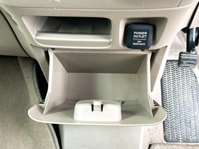 Ｎ－ＢＯＸ＋ Ｇ　スマートキー　アイドリングストップ　電動格納ミラー　ベンチシート　ＣＶＴ　盗難防止システム　ＡＢＳ　ＥＳＣ　衝突安全ボディ　エアコン　パワーステアリング　パワーウィンドウ（41枚目）