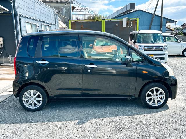 ムーヴ Ｘ　ＥＴＣ　ナビ　ＴＶ　スマートキー　アイドリングストップ　電動格納ミラー　ベンチシート　ＣＶＴ　盗難防止システム　ＡＢＳ　ＣＤ　Ｂｌｕｅｔｏｏｔｈ　アルミホイール　衝突安全ボディ　エアコン（13枚目）