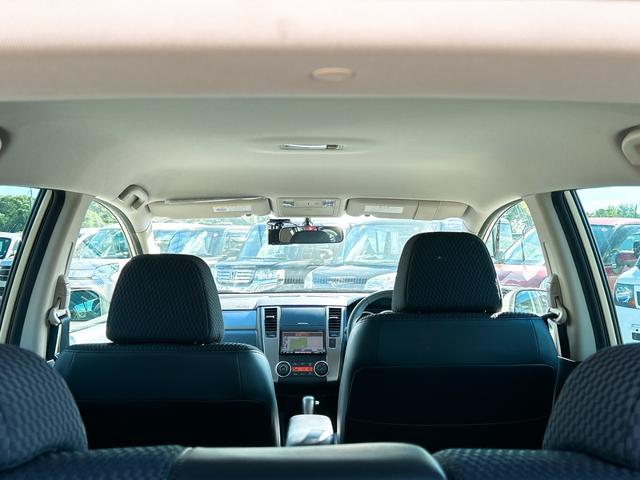 ティーダ １５Ｍ　ドライブレコーダー　バックカメラ　ナビ　ＴＶ　オートライト　キーレスエントリー　電動格納ミラー　ＣＶＴ　盗難防止システム　衝突安全ボディ　ＡＢＳ　ＣＤ　Ｂｌｕｅｔｏｏｔｈ　エアコン　パワーステアリング（25枚目）