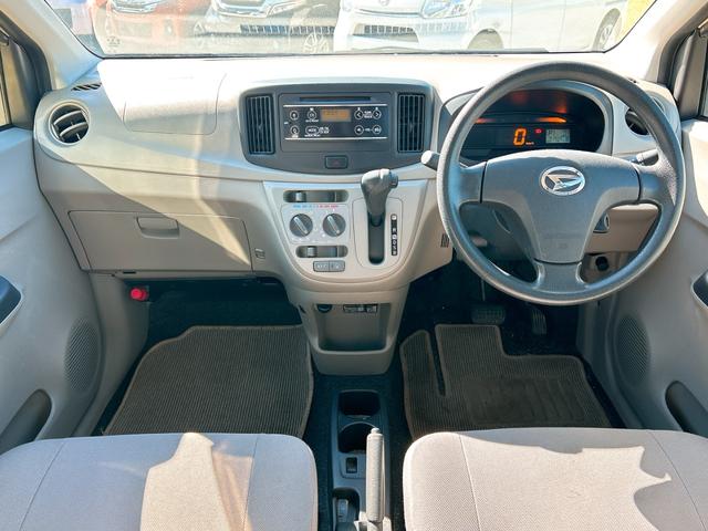 ミライース Ｌ　ＥＴＣ　キーレスエントリー　アイドリングストップ　ＣＶＴ　盗難防止システム　ＡＢＳ　ＣＤ　ミュージックプレイヤー接続可　衝突安全ボディ　エアコン　パワーステアリング（2枚目）