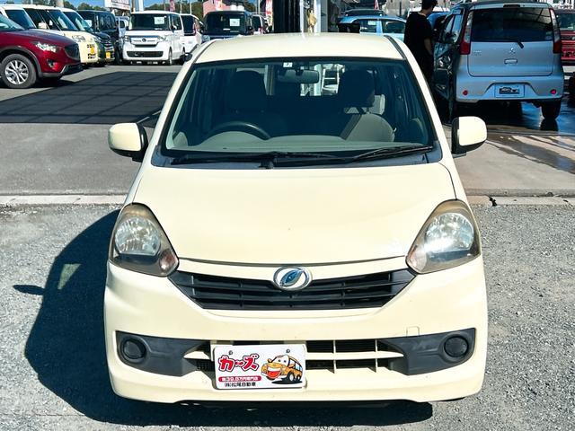 ミライース Ｌ　ＥＴＣ　キーレスエントリー　アイドリングストップ　ＣＶＴ　盗難防止システム　ＡＢＳ　ＣＤ　ミュージックプレイヤー接続可　衝突安全ボディ　エアコン　パワーステアリング（12枚目）
