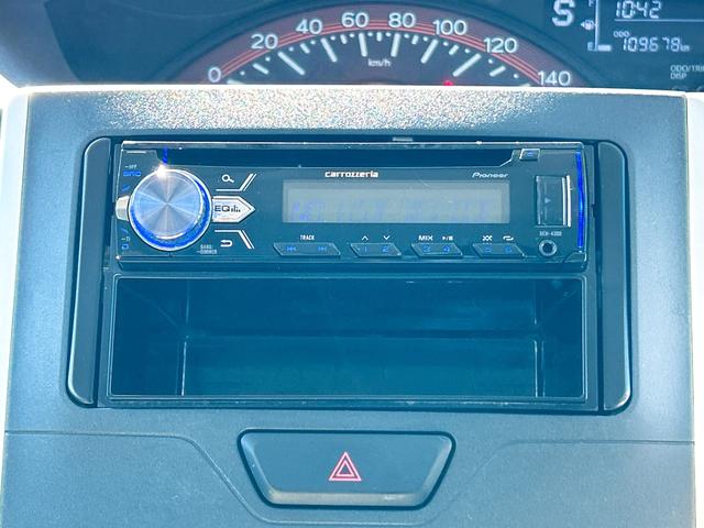 タント Ｌ　両側スライドドア　キーレスエントリー　アイドリングストップ　電動格納ミラー　ベンチシート　ＣＶＴ　盗難防止システム　ＡＢＳ　ＥＳＣ　ＣＤ　衝突安全ボディ　エアコン　パワーステアリング　パワーウィンドウ（4枚目）
