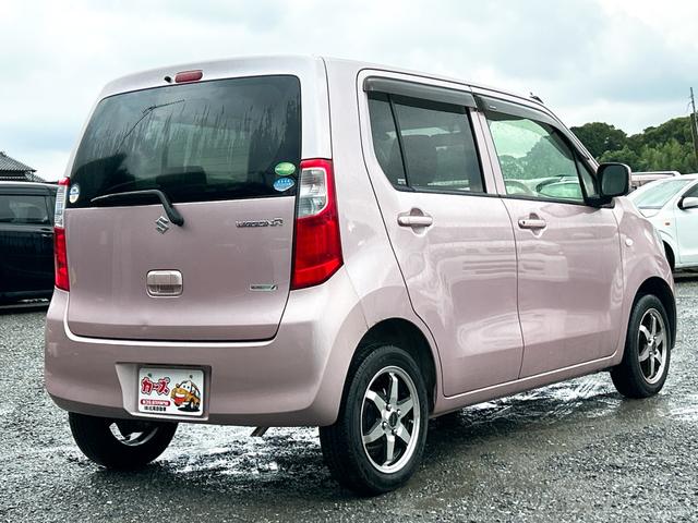 ワゴンＲ ＦＸ　キーレスエントリー　アイドリングストップ　電動格納ミラー　ベンチシート　ＣＶＴ　盗難防止システム　ＡＢＳ　ＣＤ　ミュージックプレイヤー接続可　アルミホイール　衝突安全ボディ　エアコン（17枚目）